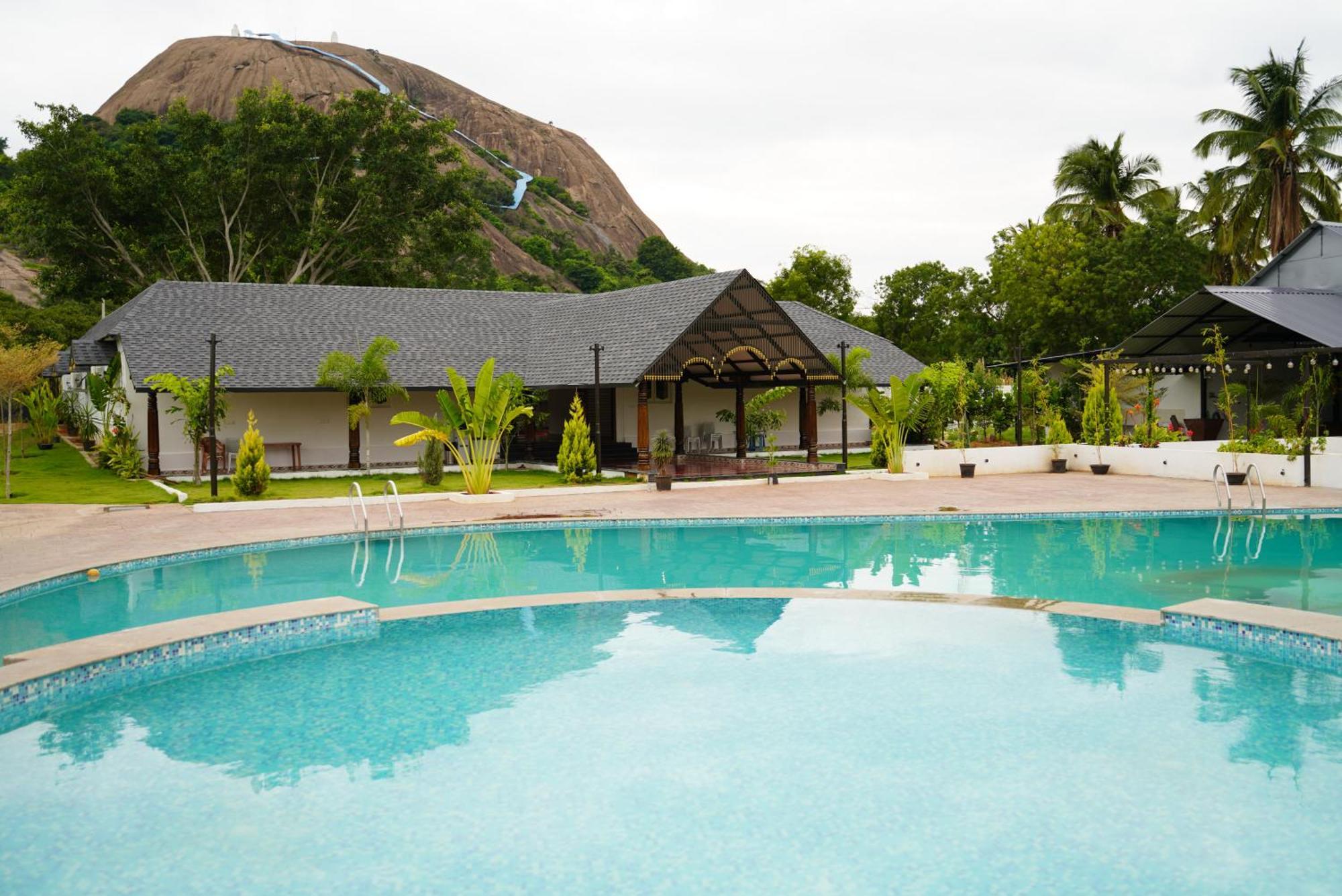 Q Mango Resort Rāmanagaram Zewnętrze zdjęcie
